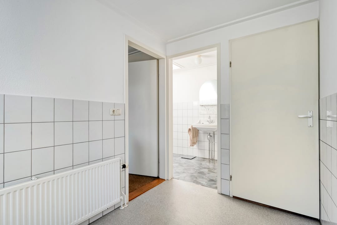 Photo 23 of Molendijk 27