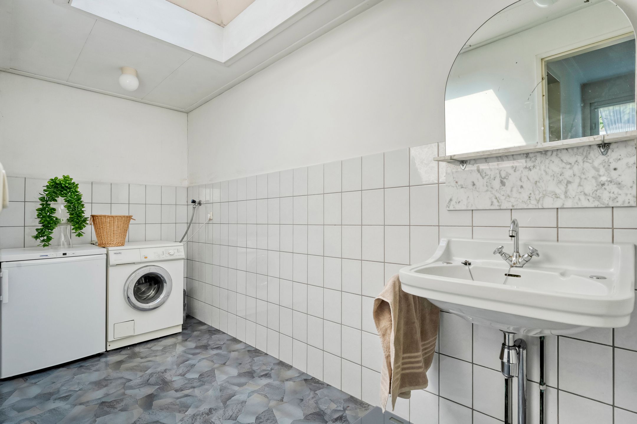 Photo 24 of Molendijk 27