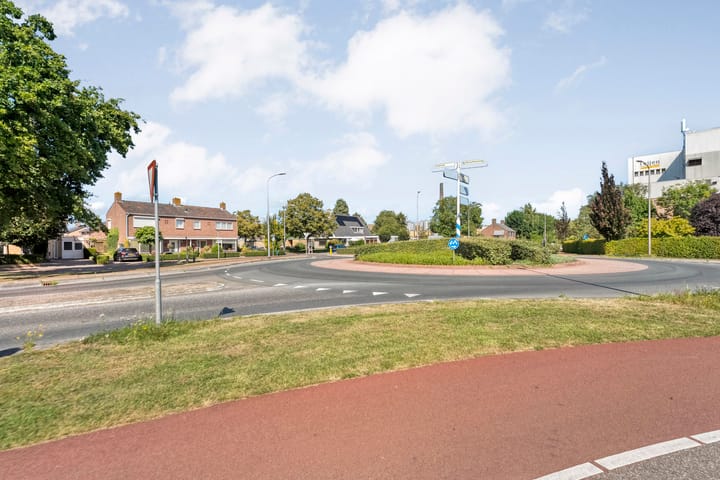 Photo 41 of Molendijk 27