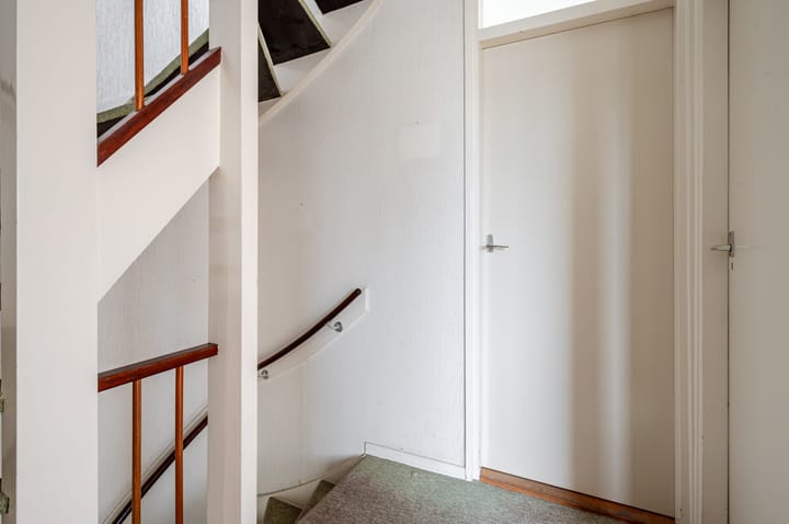 Foto 23 van Staringstraat 18