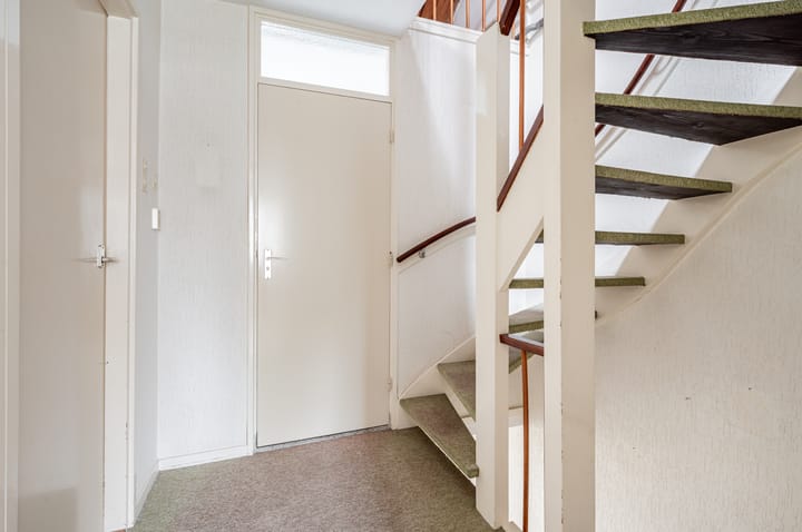 Foto 24 van Staringstraat 18