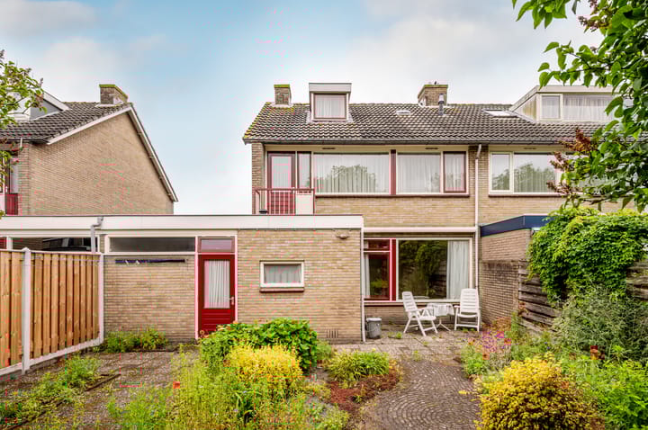 Foto 29 van Staringstraat 18