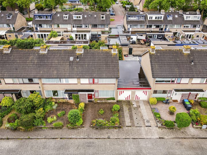 Foto 36 van Staringstraat 18