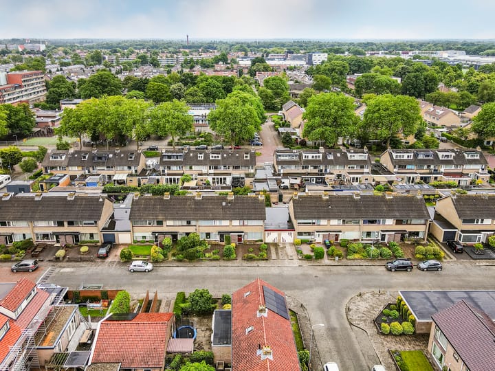 Foto 38 van Staringstraat 18