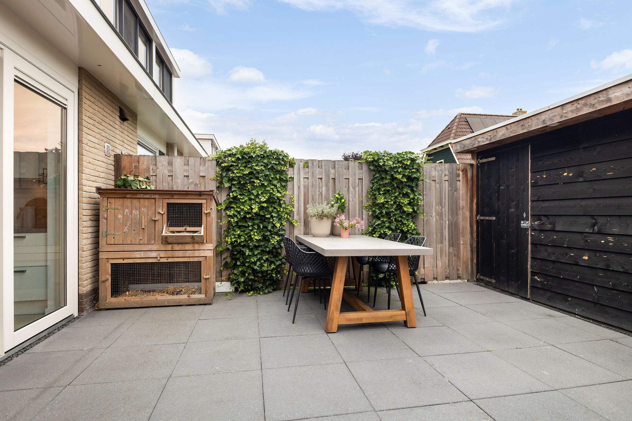 Photo 42 of De Keats 4