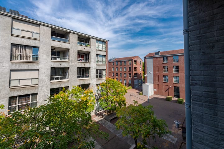 Photo 12 of Erasplaats 22