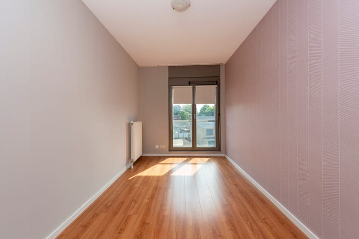 Photo 18 of Erasplaats 22