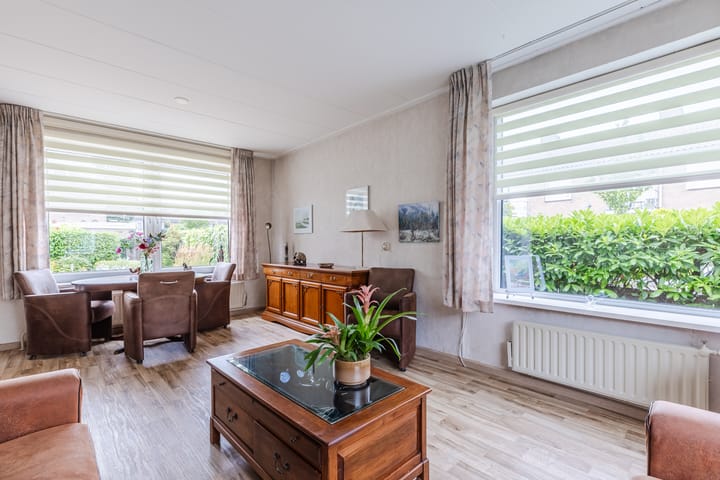 Photo 9 of Renessestraat 20