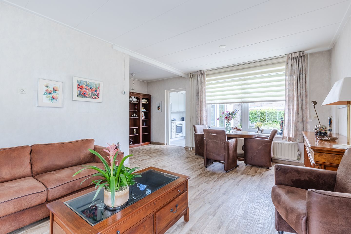 Photo 10 of Renessestraat 20