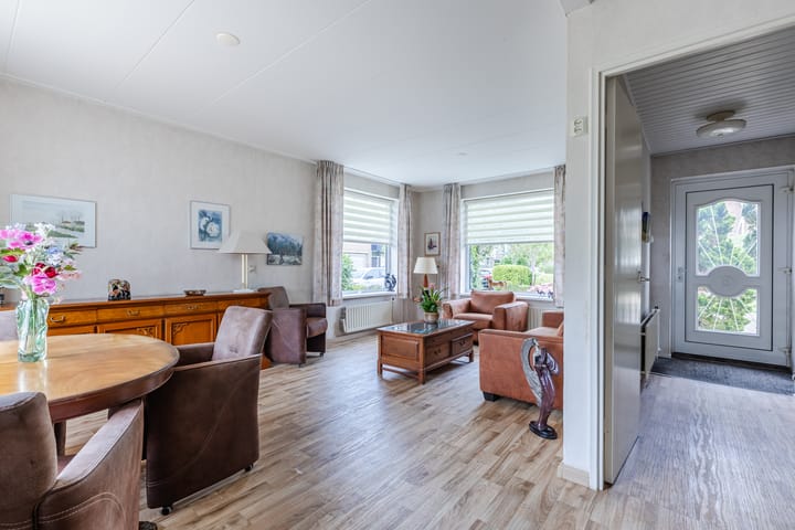 Photo 13 of Renessestraat 20