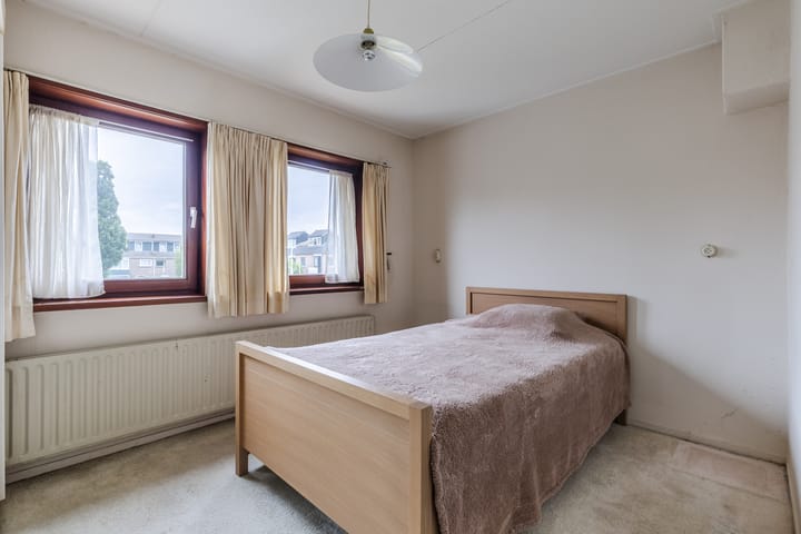 Photo 19 of Renessestraat 20