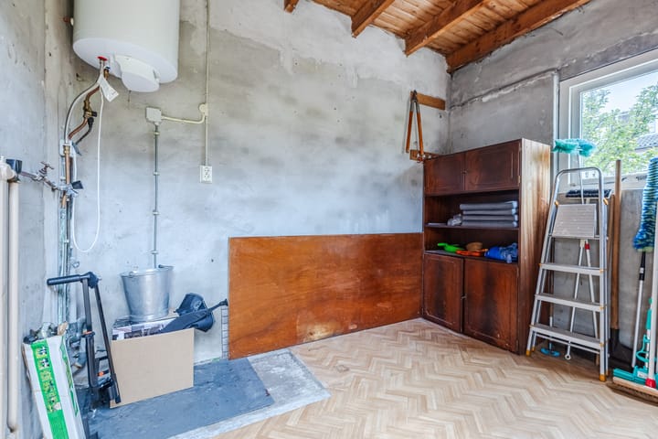 Photo 21 of Renessestraat 20