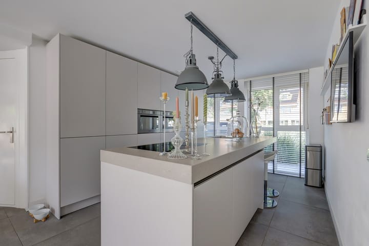 Foto 4 van Hooftlaantje 102