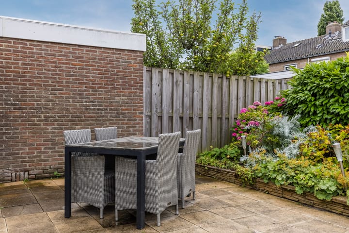 Photo 35 of Renessestraat 20