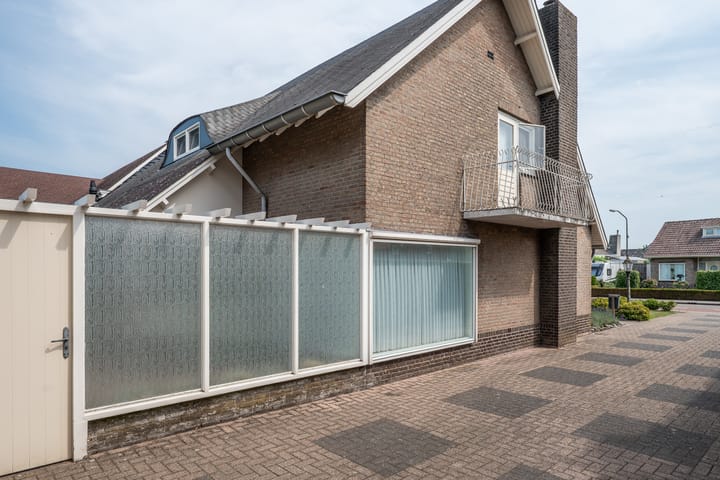 Photo 10 of Sint Josephstraat 12