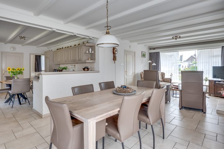 Photo 16 of Sint Josephstraat 12