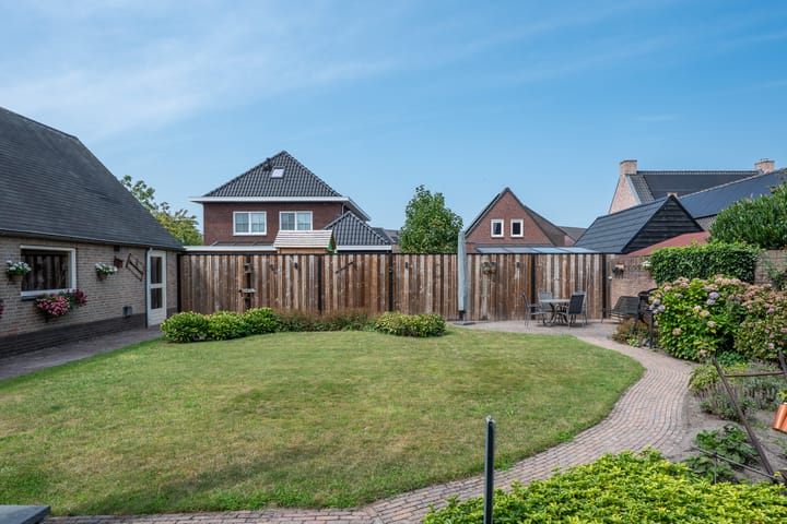 Photo 38 of Sint Josephstraat 12