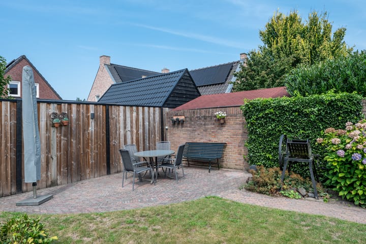 Photo 39 of Sint Josephstraat 12