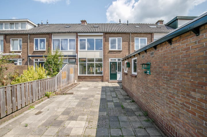 Photo 14 of Rozenstraat 49