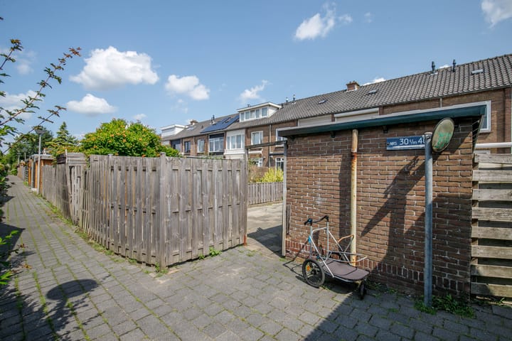 Photo 16 of Rozenstraat 49