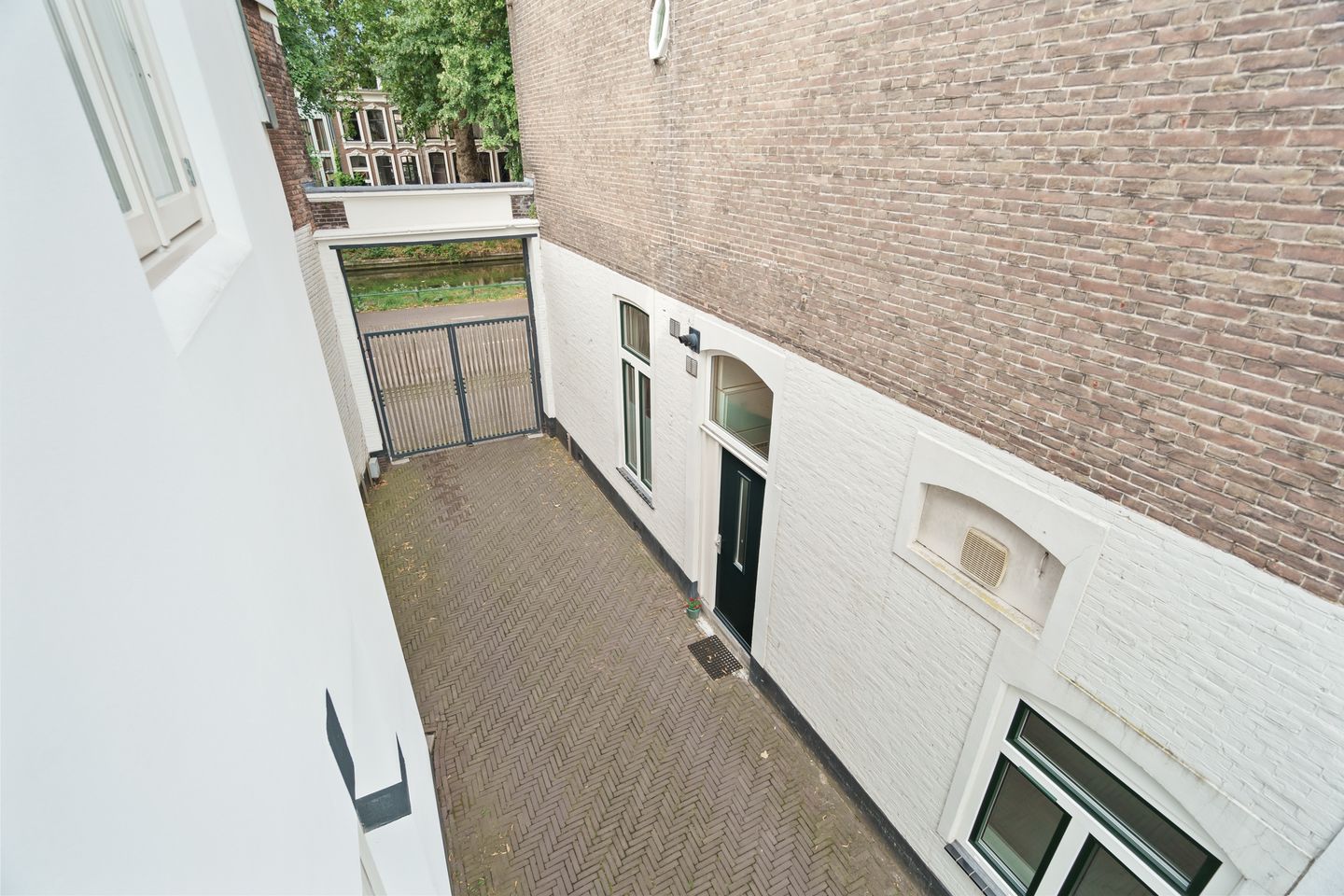 Photo 29 of Weerdsingel O.Z. 69-B
