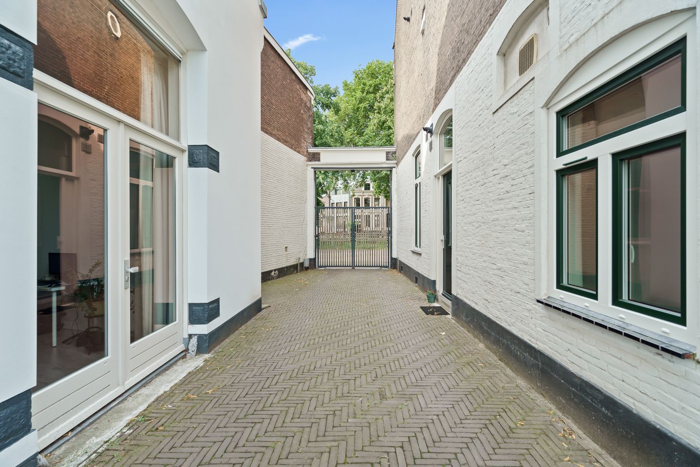 Photo 34 of Weerdsingel O.Z. 69-B