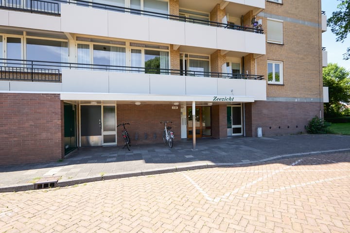 Foto 12 van De Loet 74