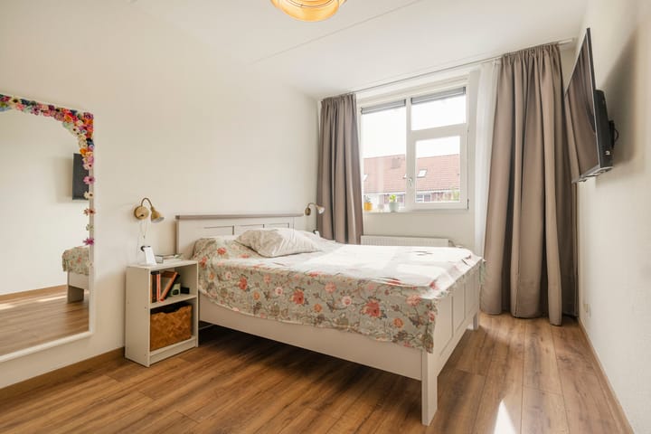 Foto 13 van Karperstraat 63