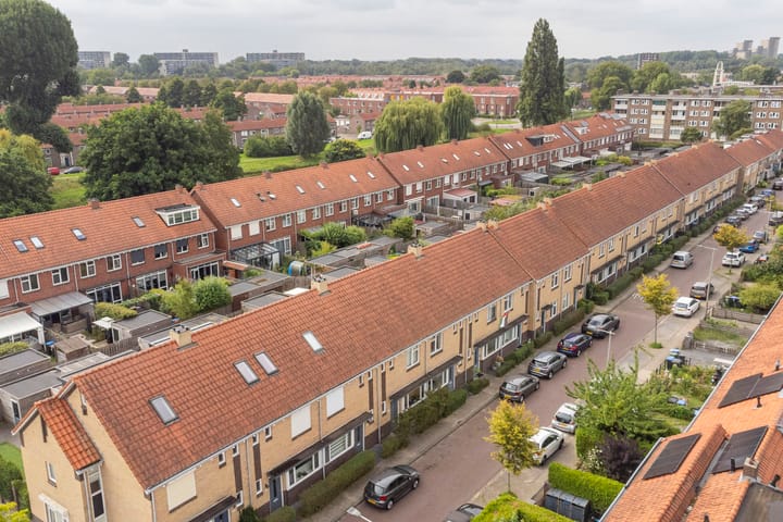 Foto 32 van Karperstraat 63