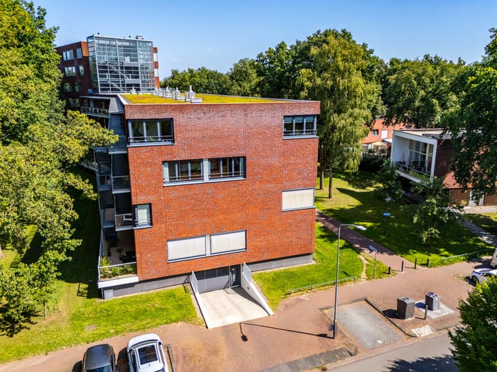 Photo 2 of W.A. Scholtenlaan 83