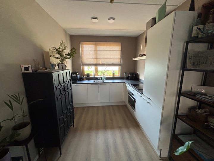Photo 2 of Zuiderkruisstraat 14