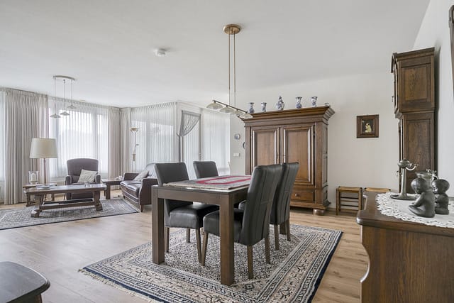 Foto 11 van Hogeweg 137