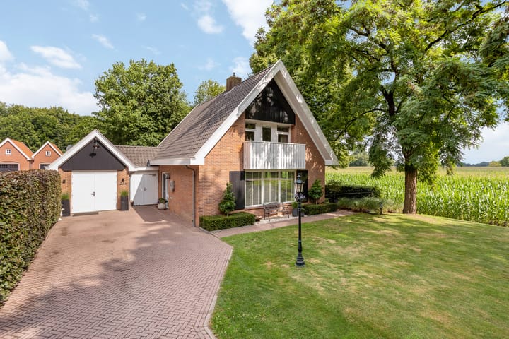 Foto 6 van Denekamperstraat 23-A