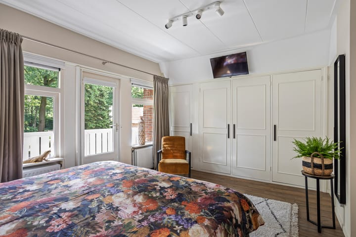 Foto 16 van Denekamperstraat 23-A