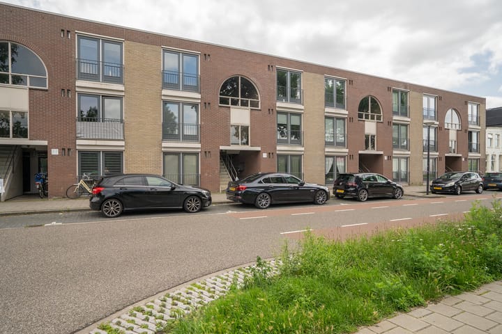 Photo 5 of Hoge Bothofstraat 70-B