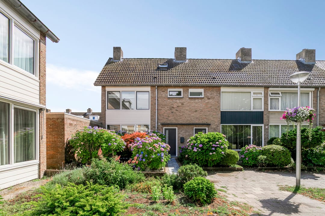 Foto 1 van Adelaertstraat 16