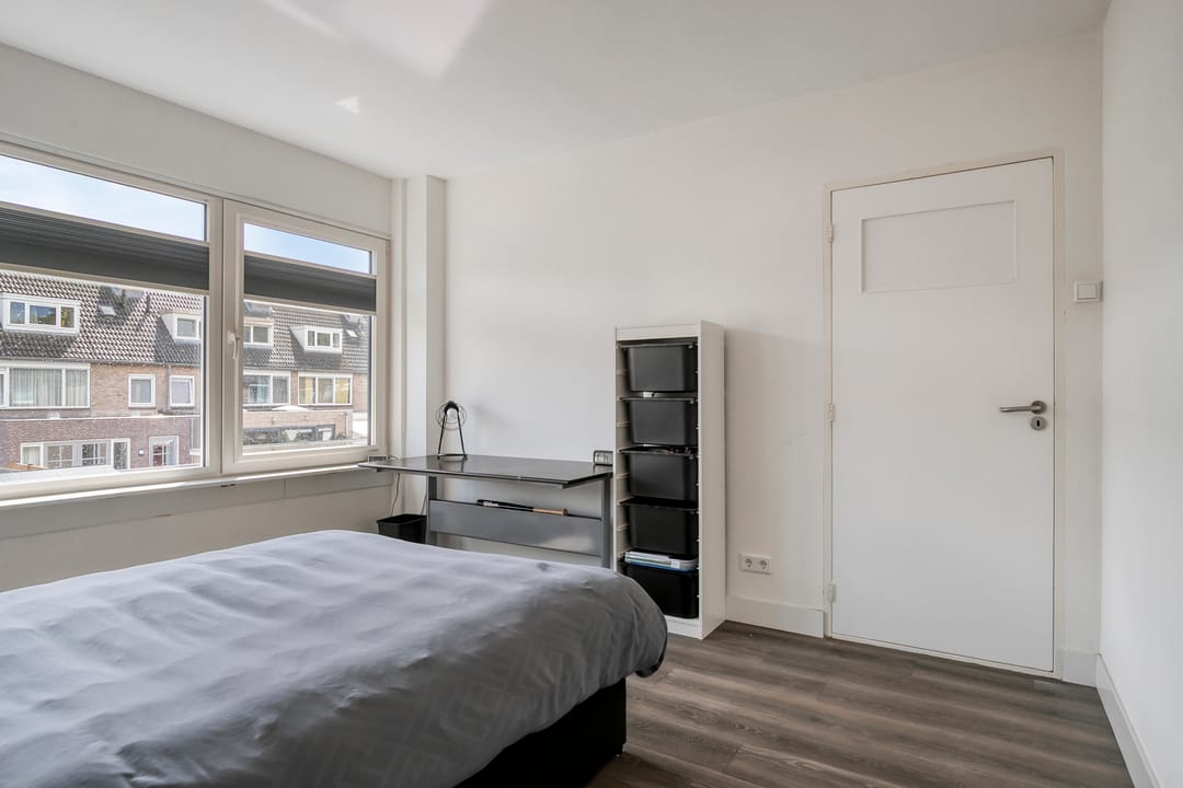 Foto 16 van Adelaertstraat 16