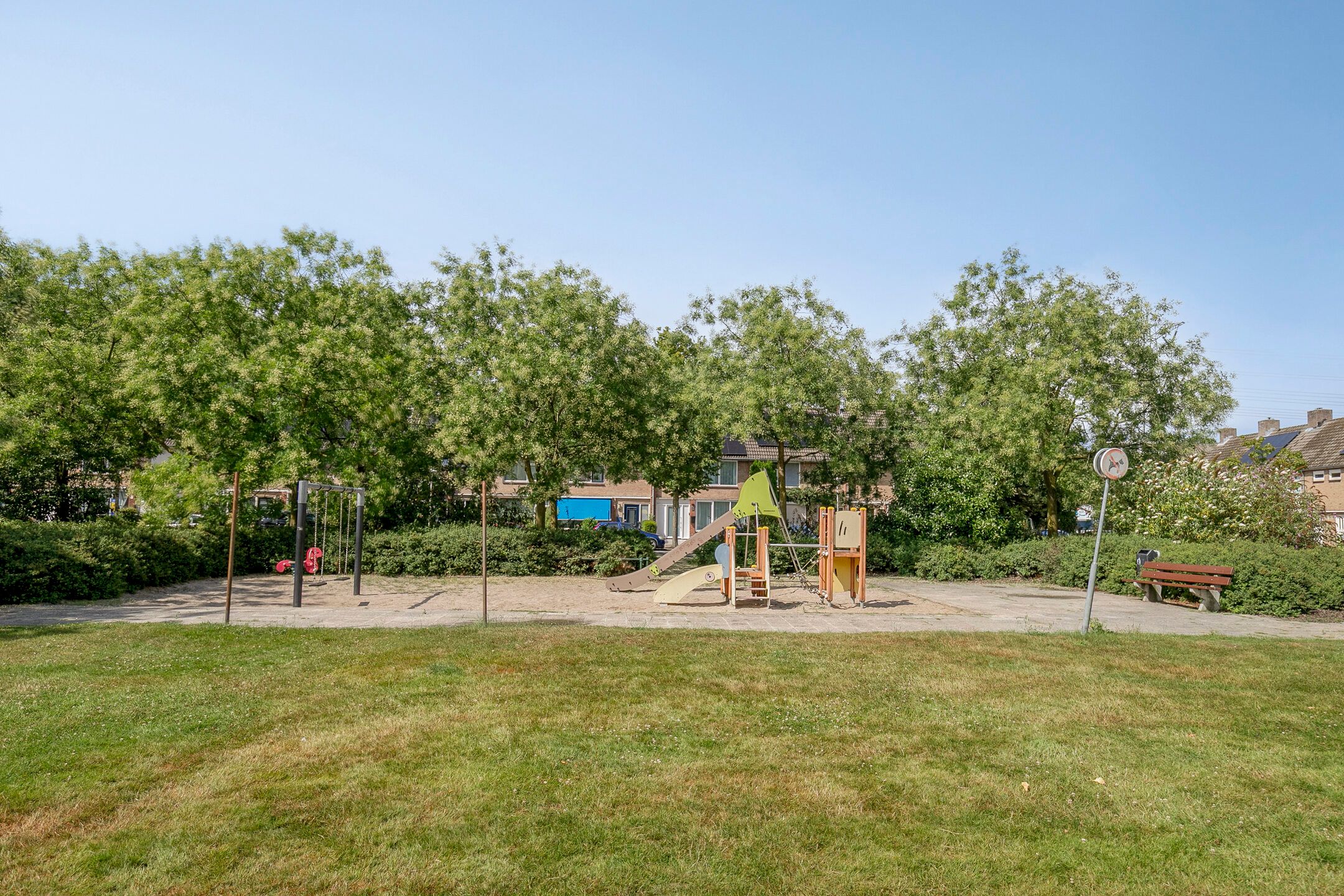 Foto 30 van Adelaertstraat 16