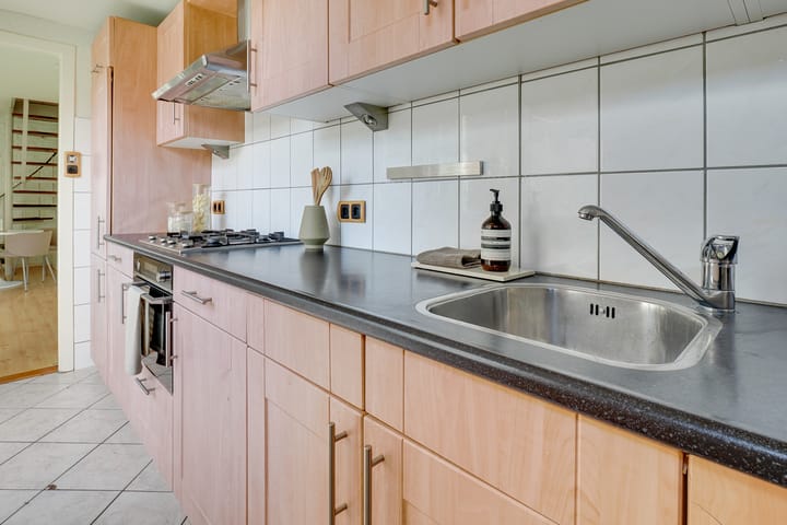 Foto 10 van Adelboldstraat 38