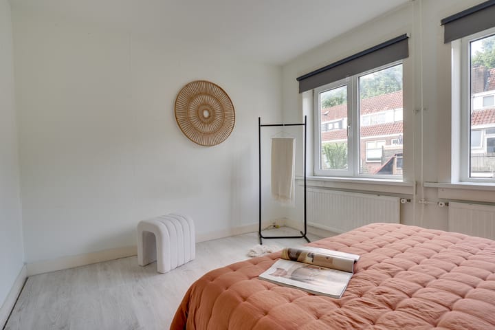 Foto 24 van Adelboldstraat 38