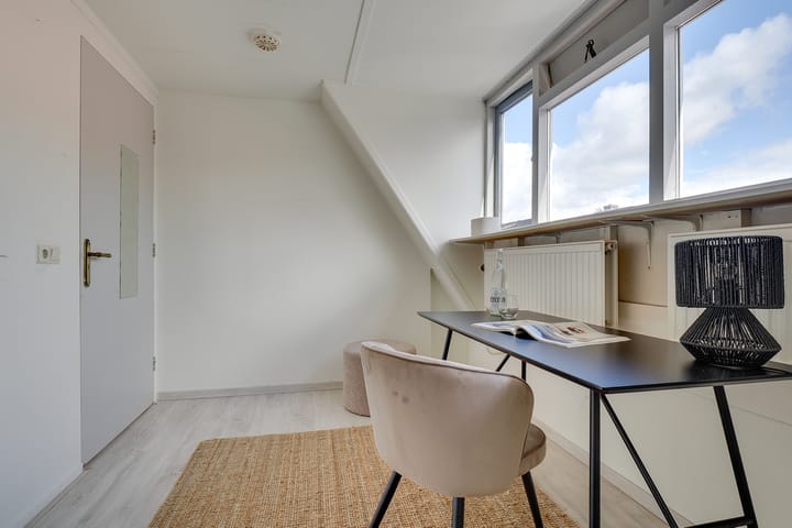 Foto 33 van Adelboldstraat 38