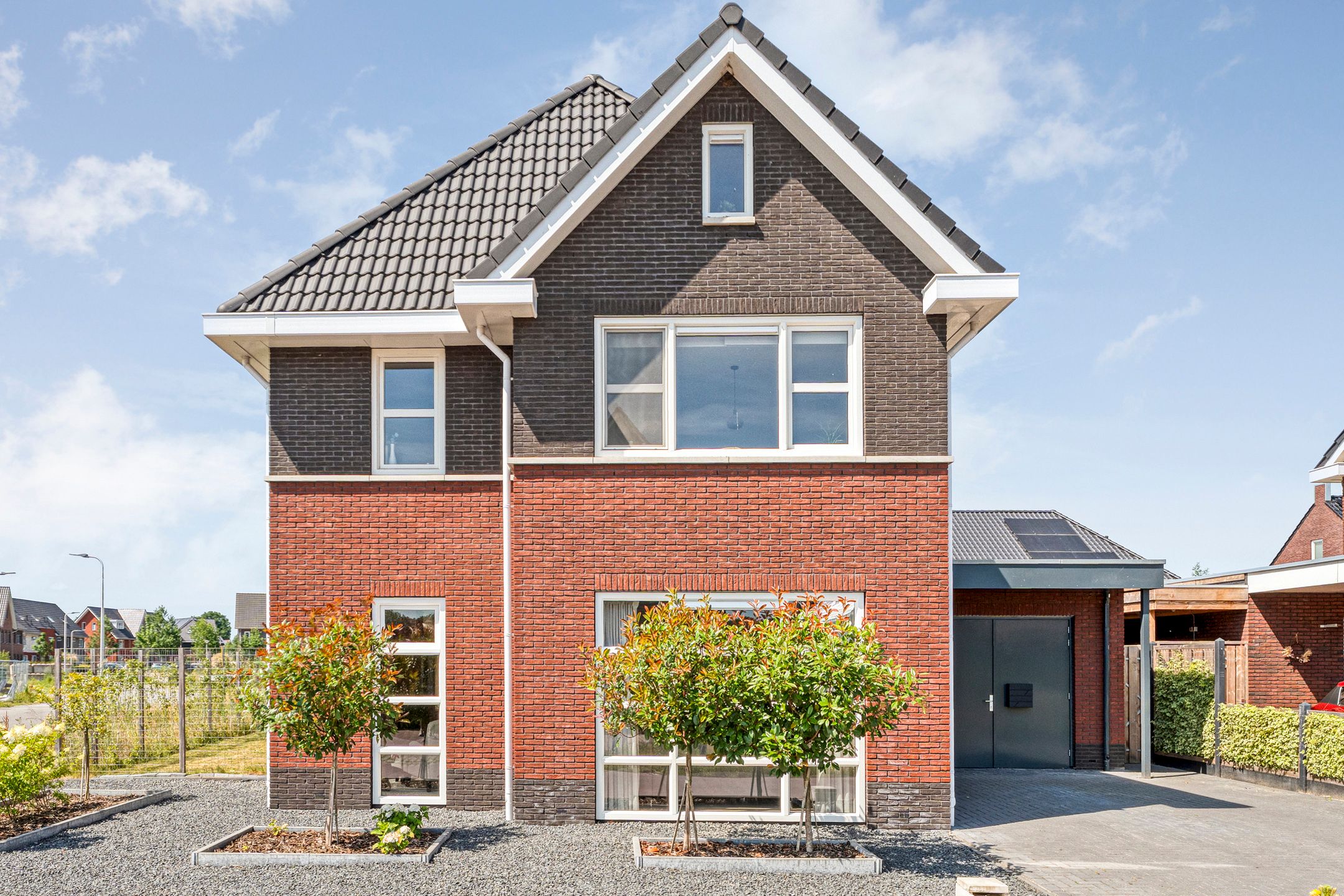 Photo 3 of Zonnebloemhof 2