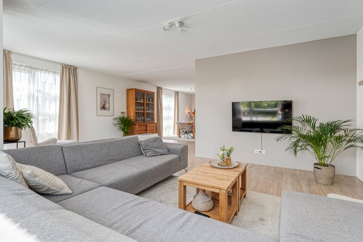 Foto 13 van Zonnebloemhof 2