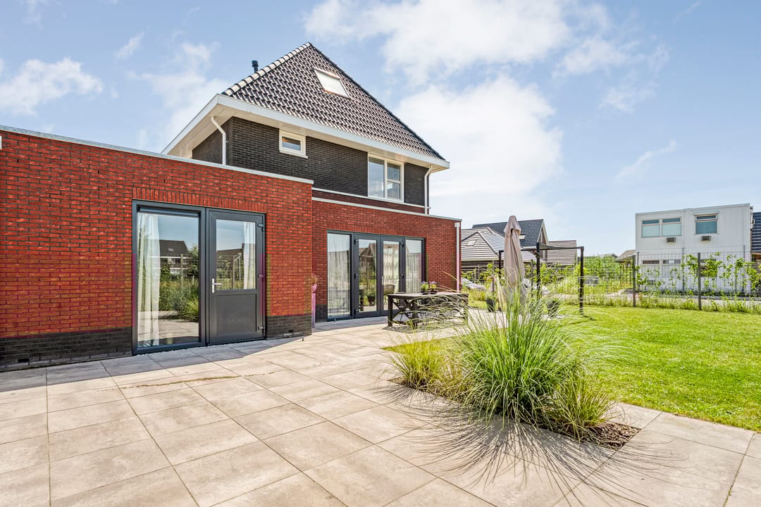 Photo 2 of Zonnebloemhof 2