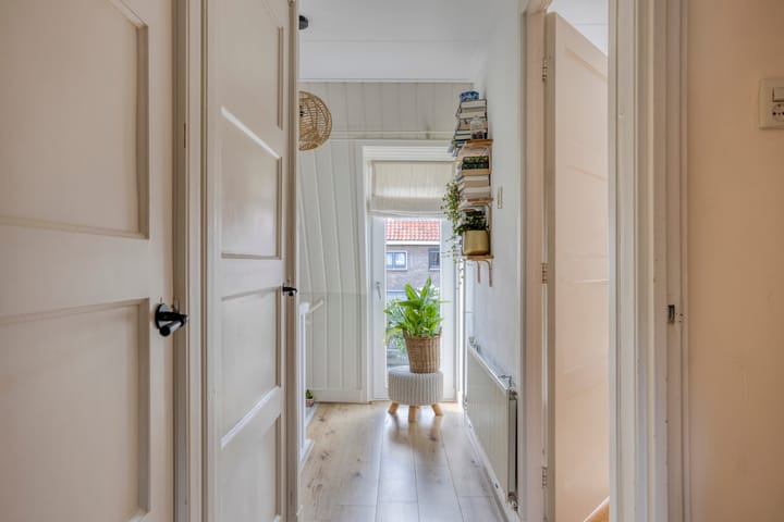 Foto 21 van Hendrik van Viandenstraat 25