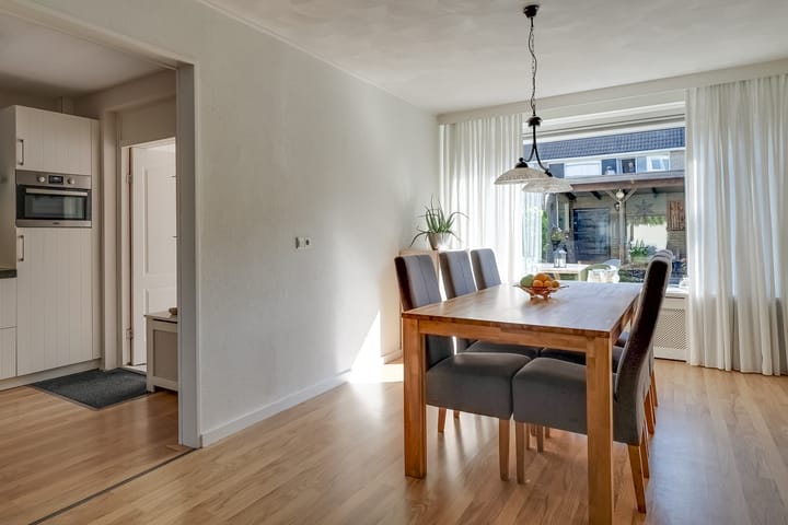 Foto 15 van Marsstraat 33