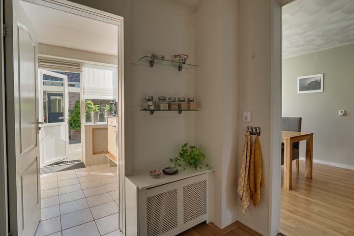 Foto 18 van Marsstraat 33