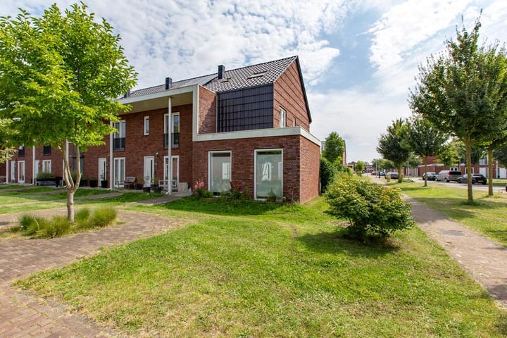 Foto 2 van Cantharellaan 33