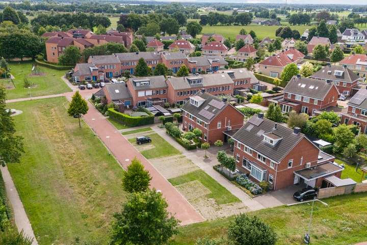 Foto 34 van Hazelaarserf 4