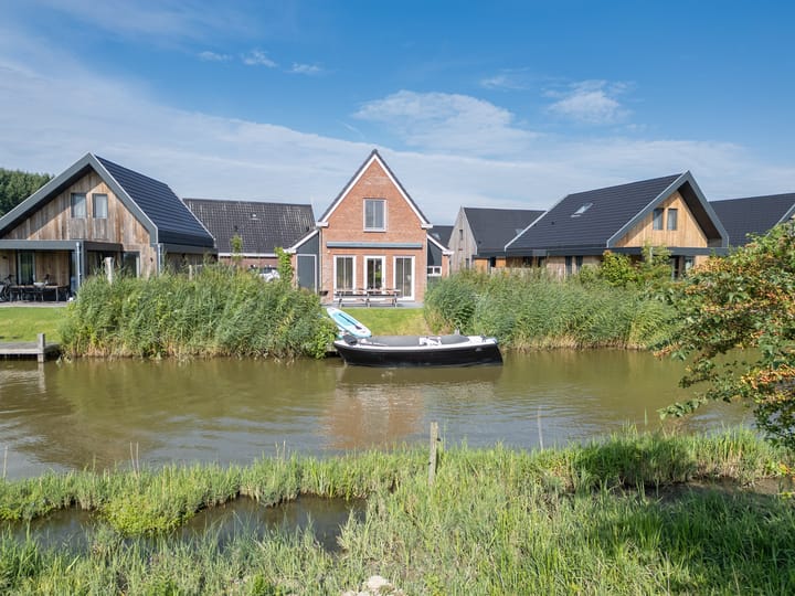 Photo 36 of De Terp 33